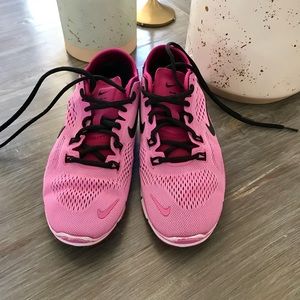 💫NIKE shoes FREE TB FIT 4